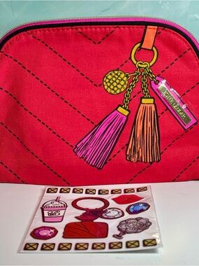 Estée Lauder Cosmetic Bag w/tassle zipper. NWOT